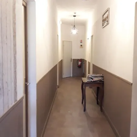 Hotel Font De Lauro-2